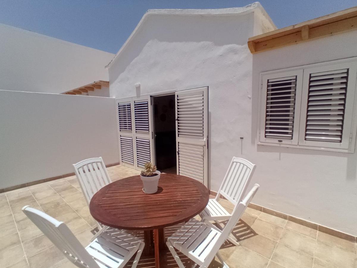 דירות פלאיה בלנקה Babo Lanzarote מראה חיצוני תמונה